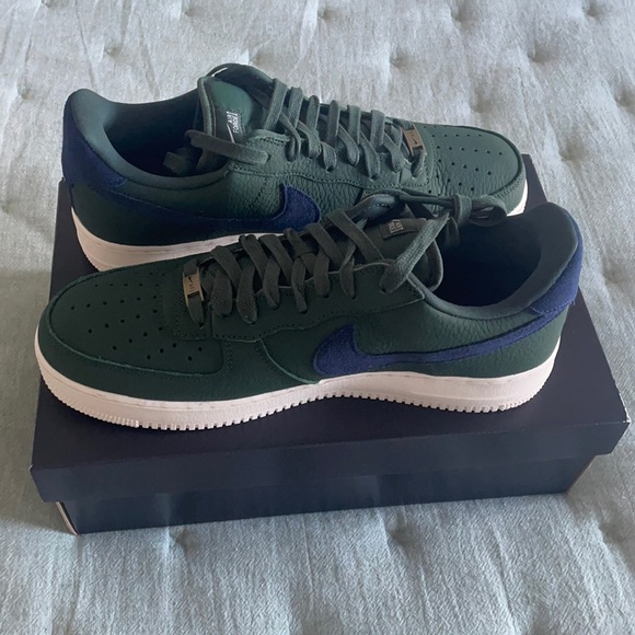 nike galactic edition